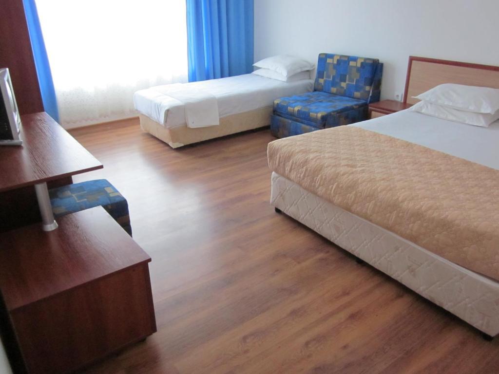 Albatros 2 Family Hotel Kiten  Rum bild
